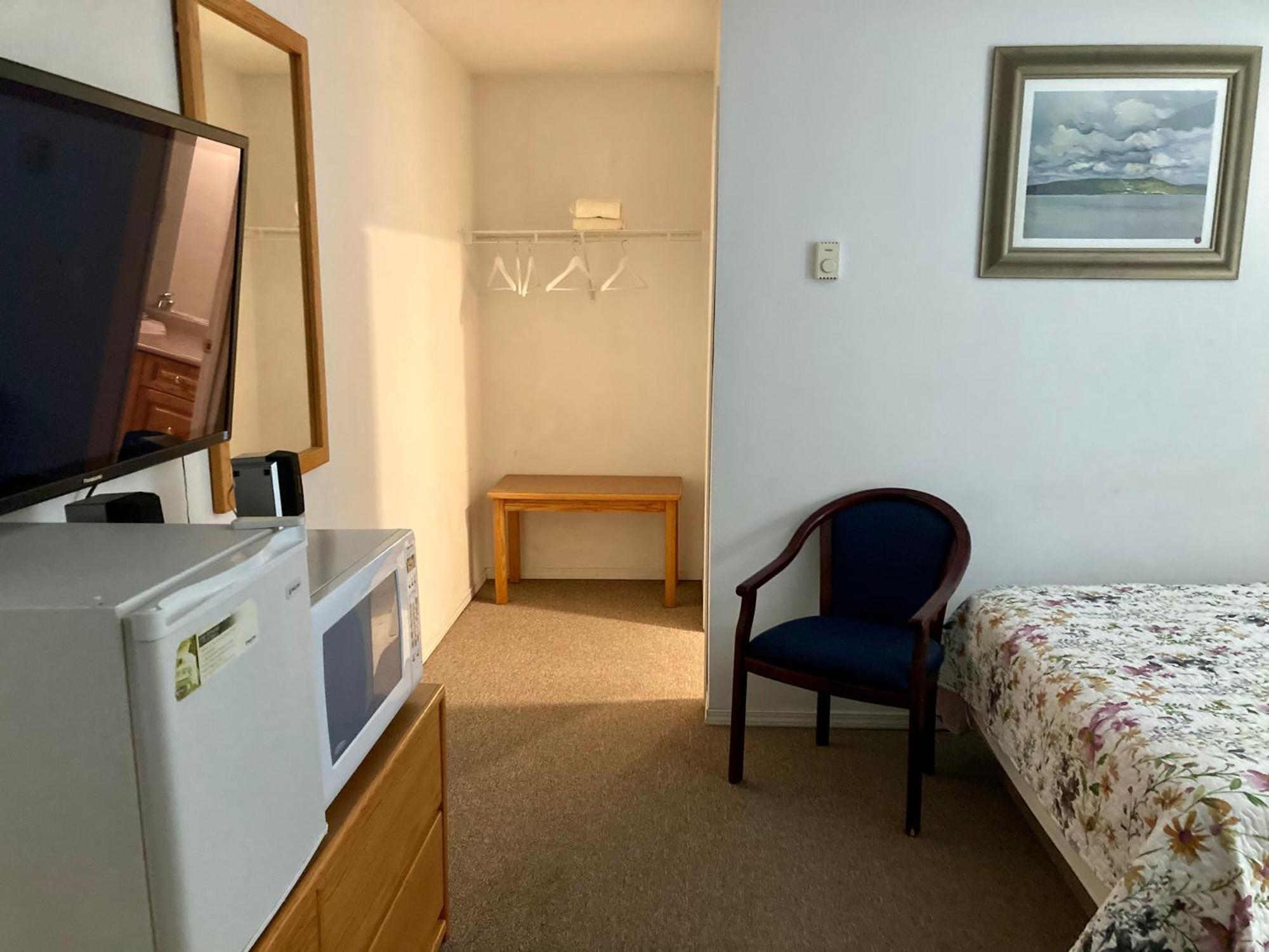 Motel 99 Grand Forks Zewnętrze zdjęcie
